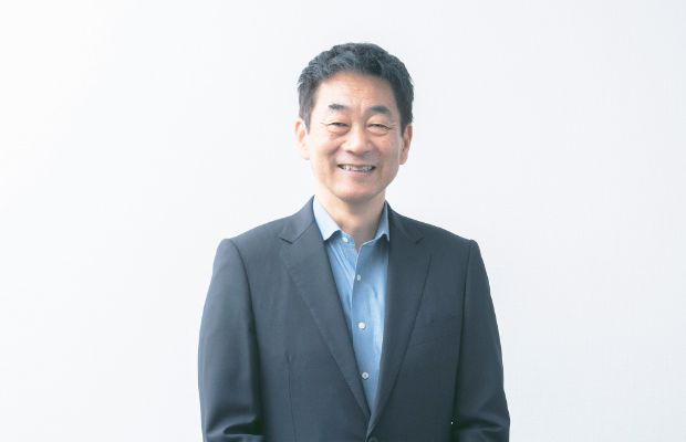 執行役員　第二事業部　事業部長　浅香 亮一